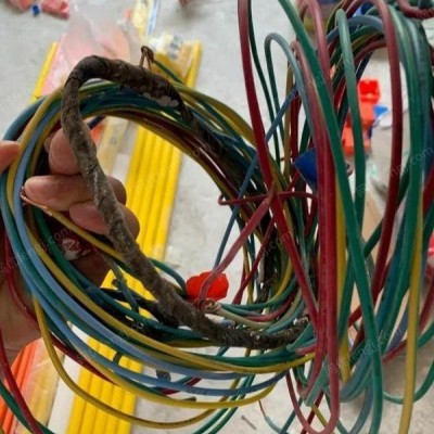 江苏地区长期回收：旧电线电缆