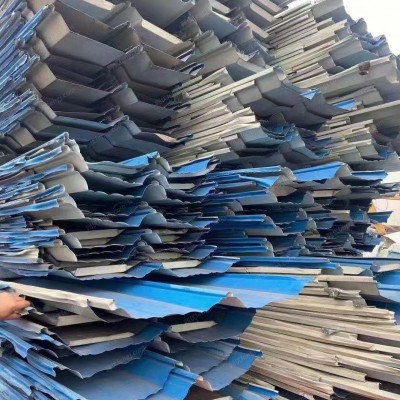 湖北地区大量回收废钢铁