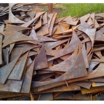 江苏无锡长期专业回收工厂废铁边角料50吨