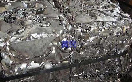 重庆地区高价大量回收铸造厂用的冷板小压块