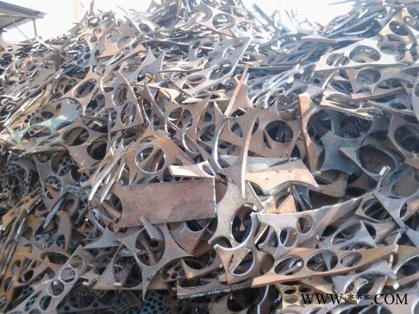 陕西咸阳长期大量回收工厂废铁边角料